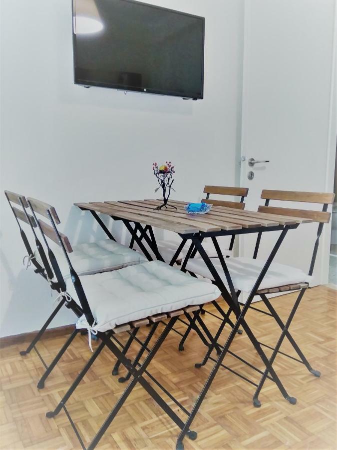 Central Apartment Corfu Town Экстерьер фото