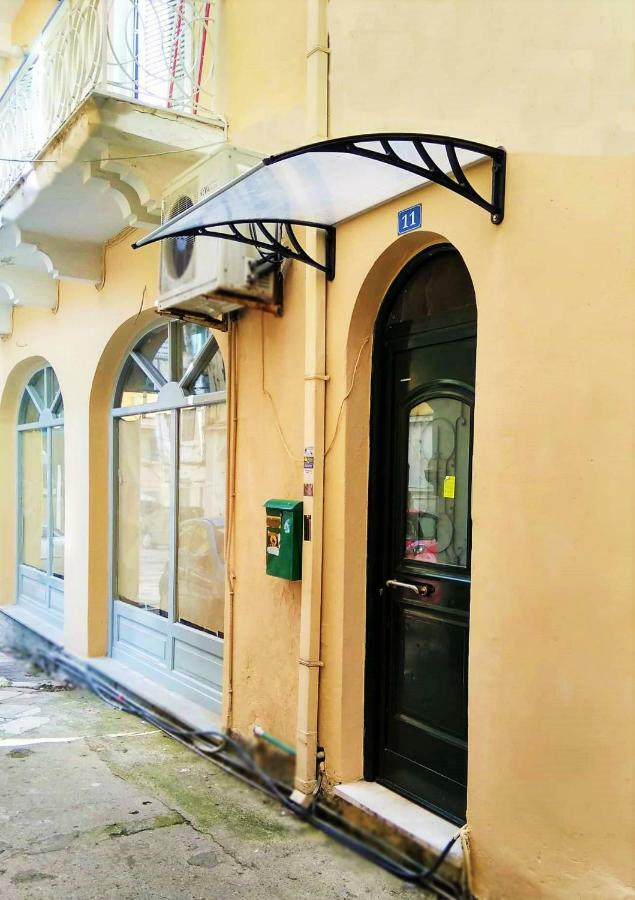 Central Apartment Corfu Town Экстерьер фото